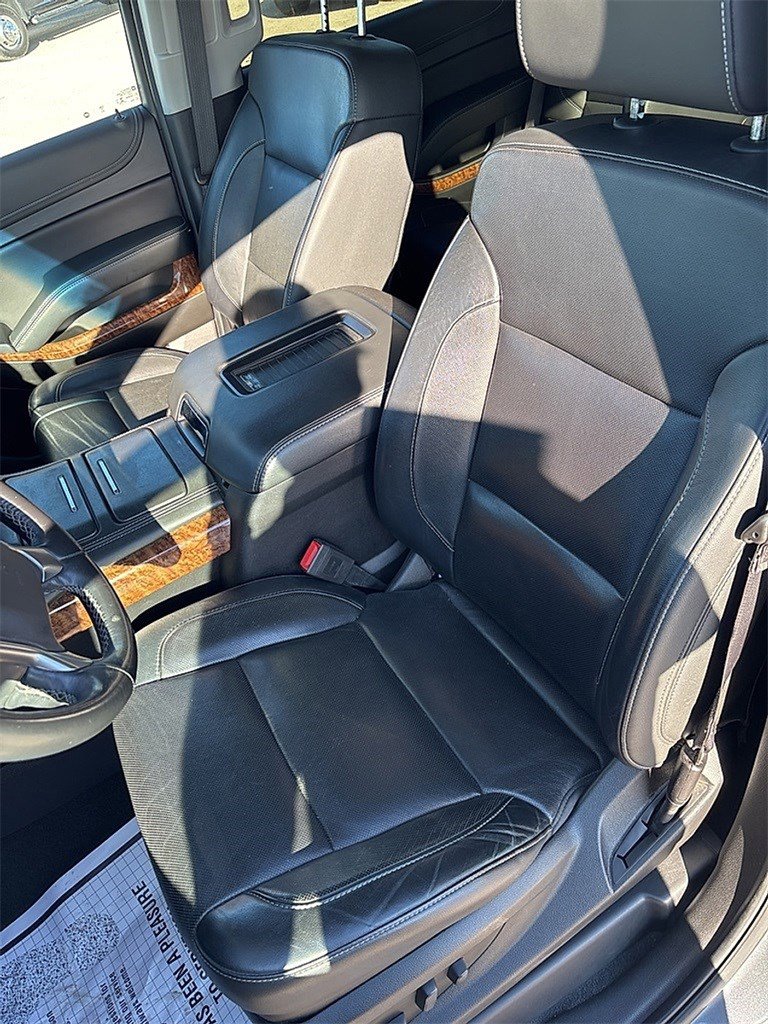 Used 2019 Chevrolet Tahoe Premier w/ Max Trailering Package image 13