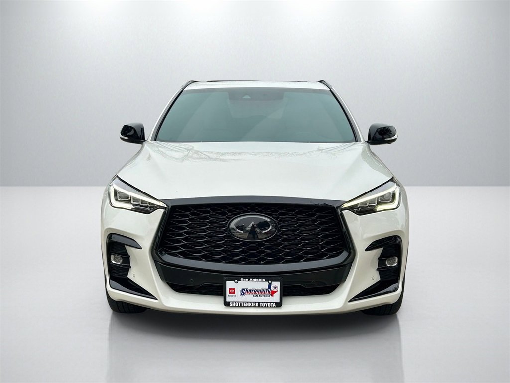 Used 2023 INFINITI QX55 Essential video 2