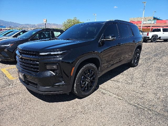 Certified 2026 Chevrolet Traverse LT w/ Midnight/Sport Edition AWD/4WD image 8