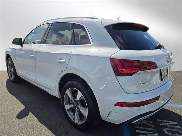 Used 2024 Audi Q5 2.0T Premium Plus w/ Premium Plus Package AWD/4WD image 5