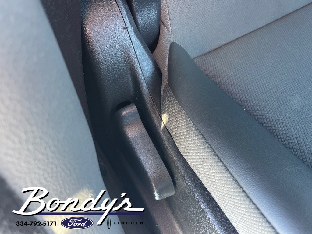 Used 2015 Nissan NV200 SV w/ Back Door Glass Package image 21