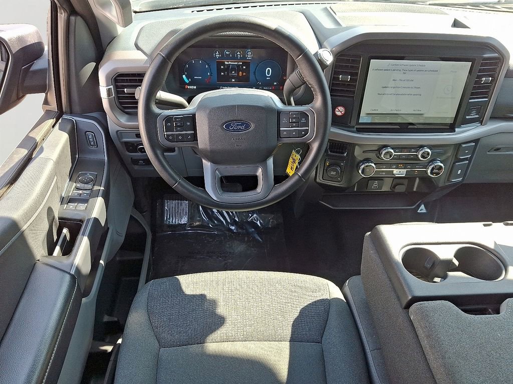 Used 2025 Ford F150 XLT w/ Equipment Group 301A Standard image 12