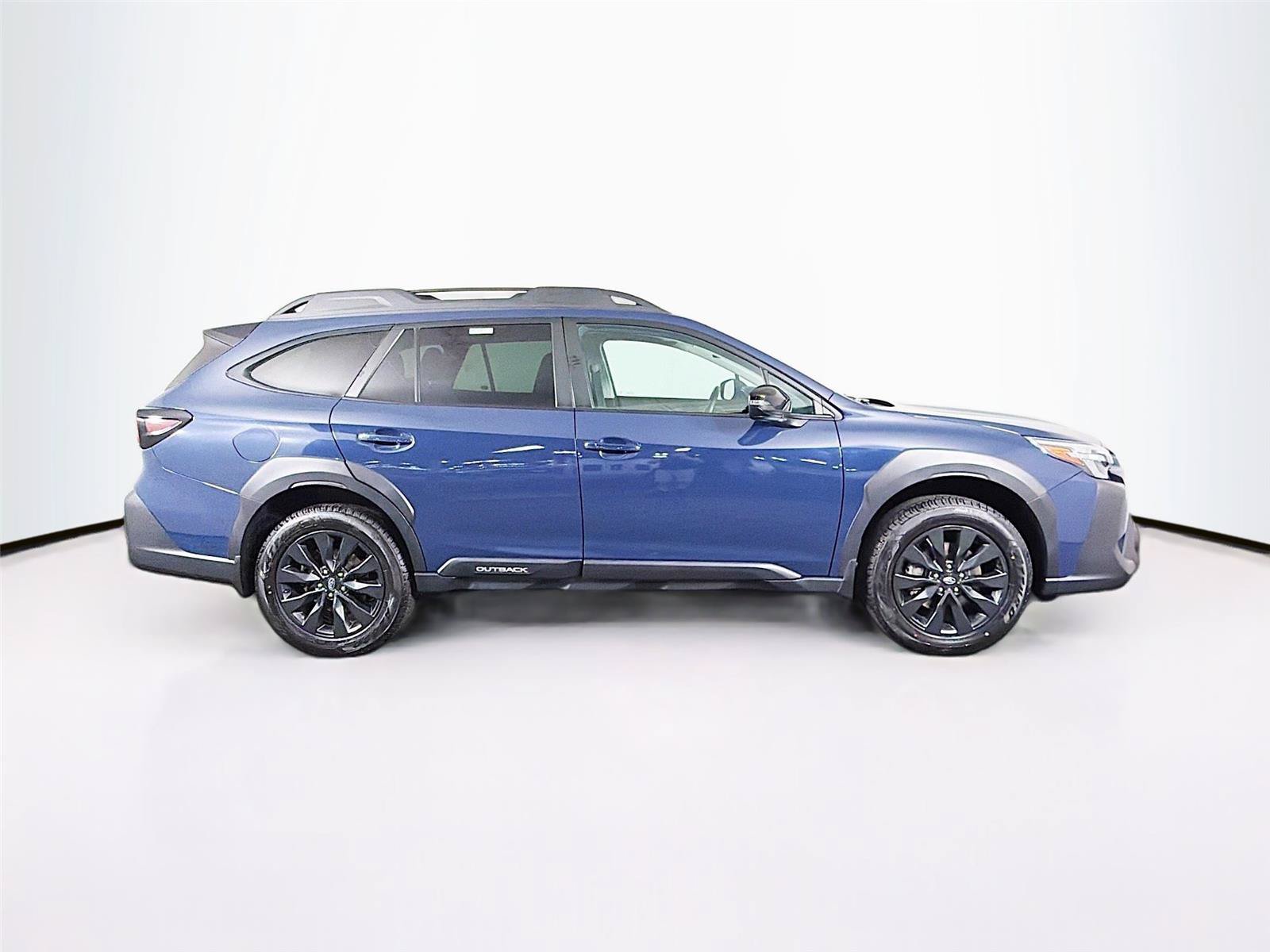 Used 2023 Subaru Outback Onyx Edition AWD/4WD image 12