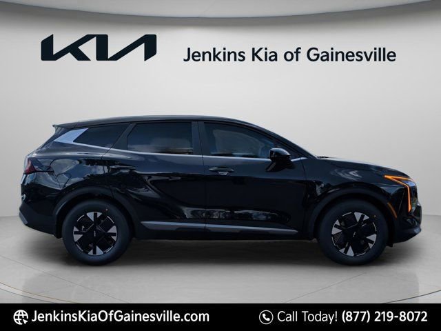 New 2026 Kia Sportage LX image 3