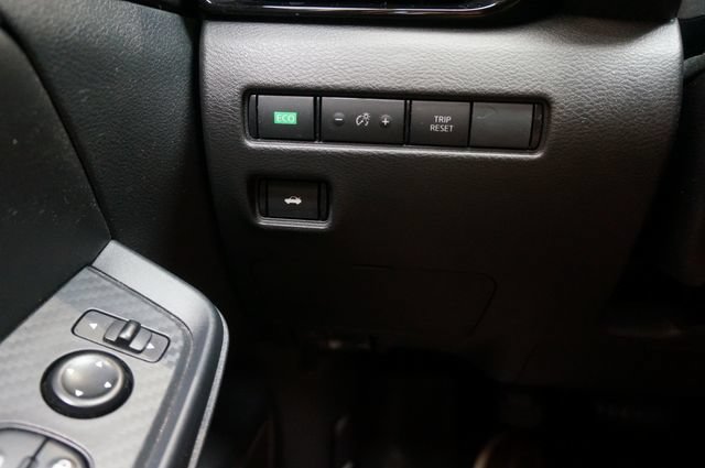Certified 2023 Nissan Sentra SV w/ All-Weather Package FWD image 27