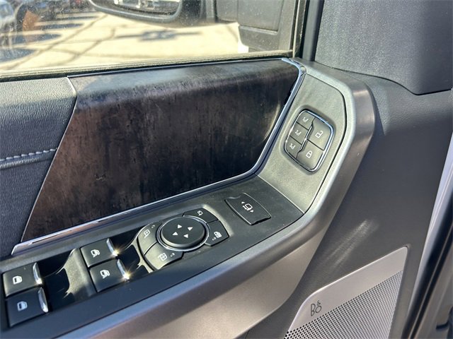New 2026 Ford F350 Lariat w/ Black Appearance Package image 24