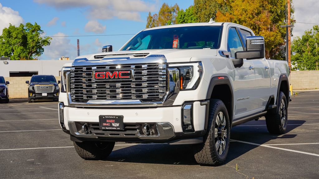 New 2026 GMC Sierra 2500 Denali w/ Denali Reserve Package AWD/4WD video 2