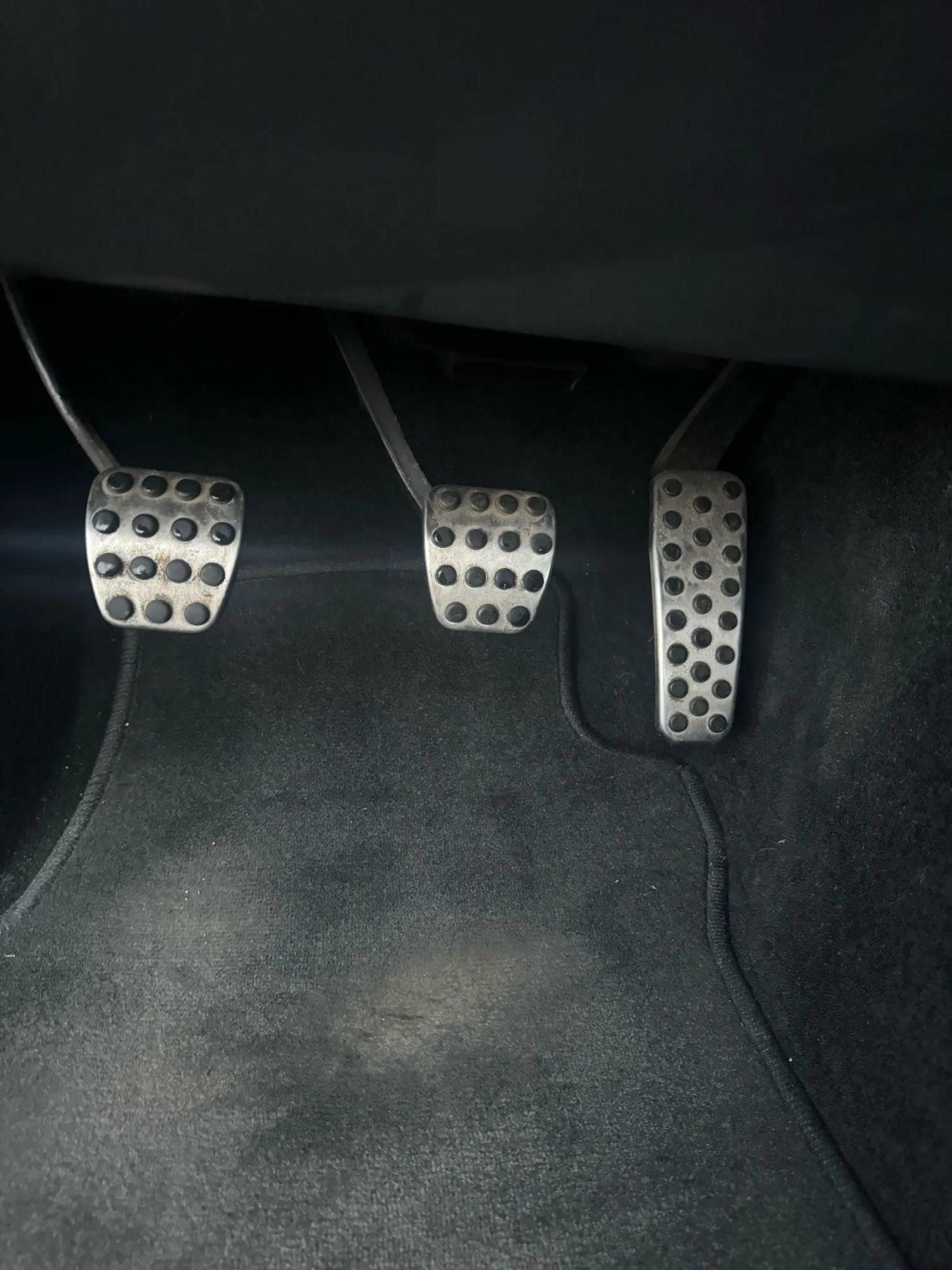 Used 2012 Dodge Challenger R/T image 10