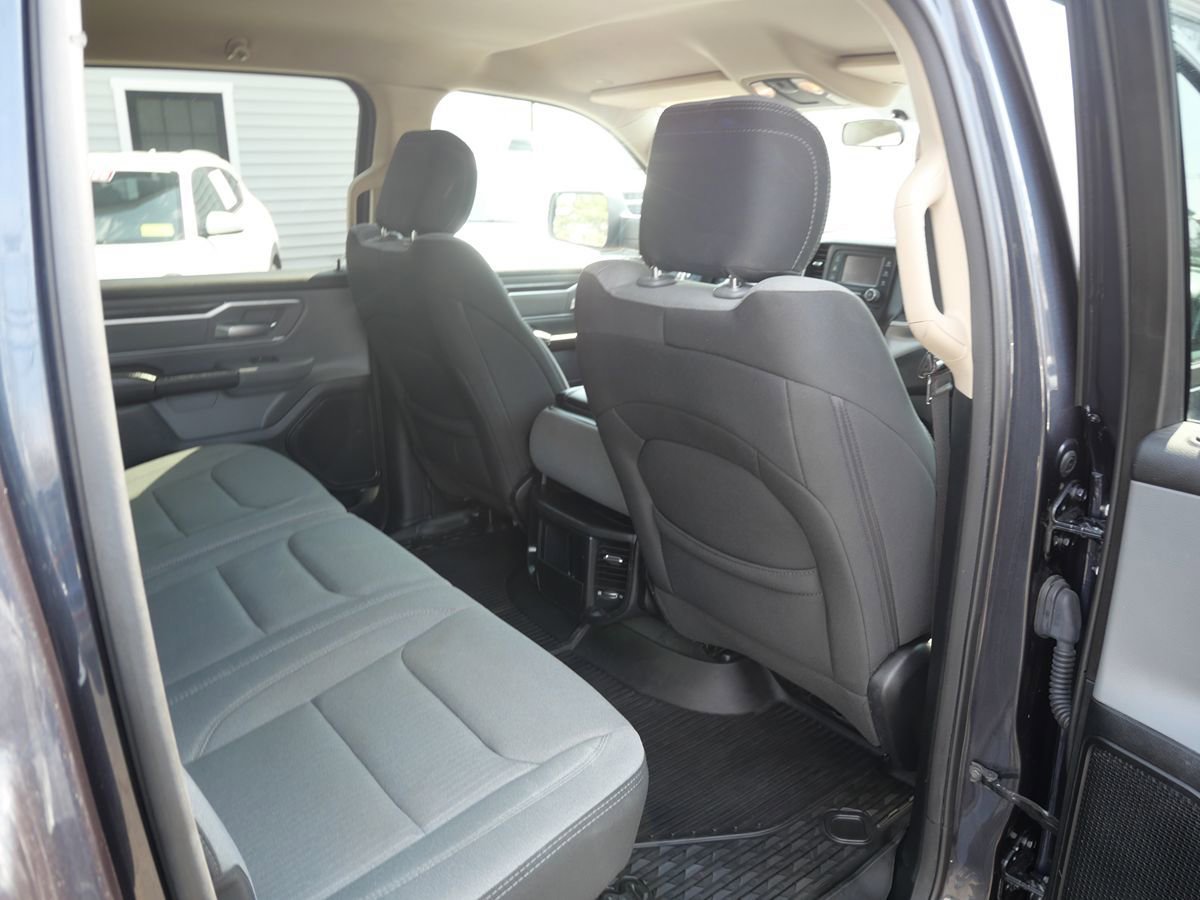 Used 2020 RAM 1500 Big Horn AWD/4WD image 21