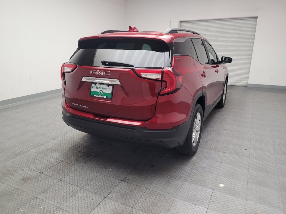 Used 2023 GMC Terrain SLE w/ Driver Convenience Package FWD image 7