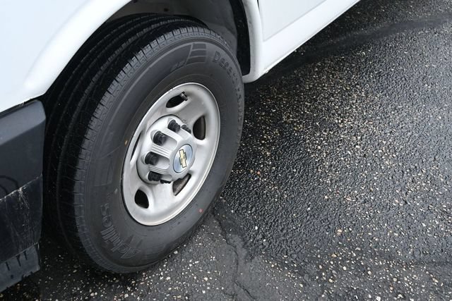 Used 2023 Chevrolet Express 3500 LS RWD image 12