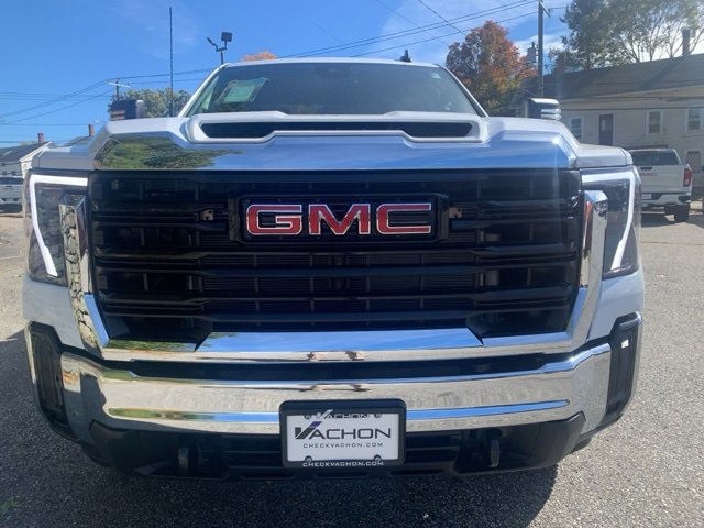 New 2026 GMC Sierra 2500 Pro w/ Convenience Package image 3
