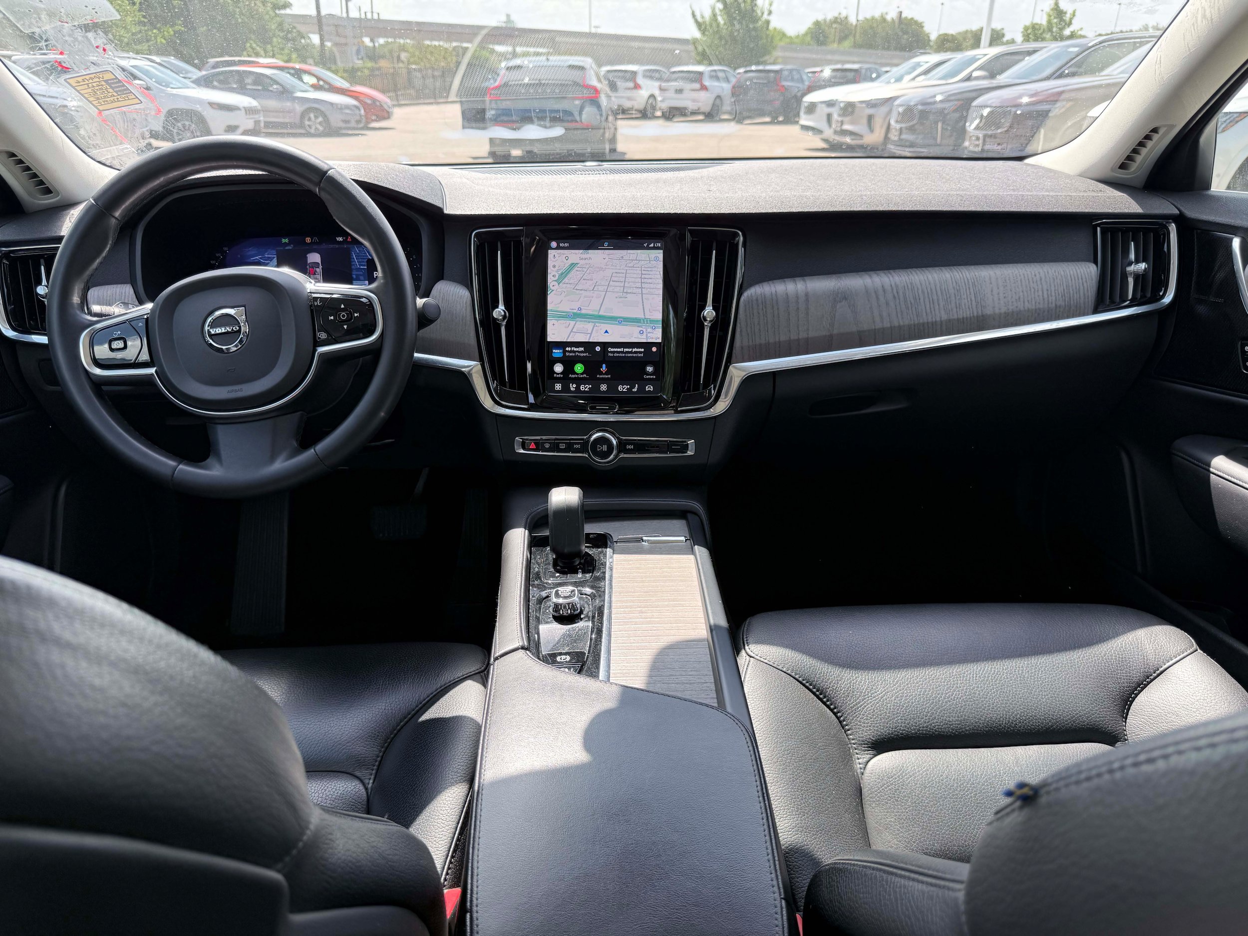 Certified 2023 Volvo S90 B6 Plus AWD/4WD image 16