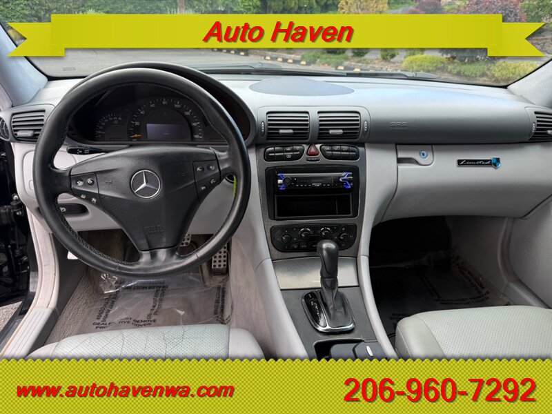 Used 2004 Mercedes-Benz C 230 Sedan image 8