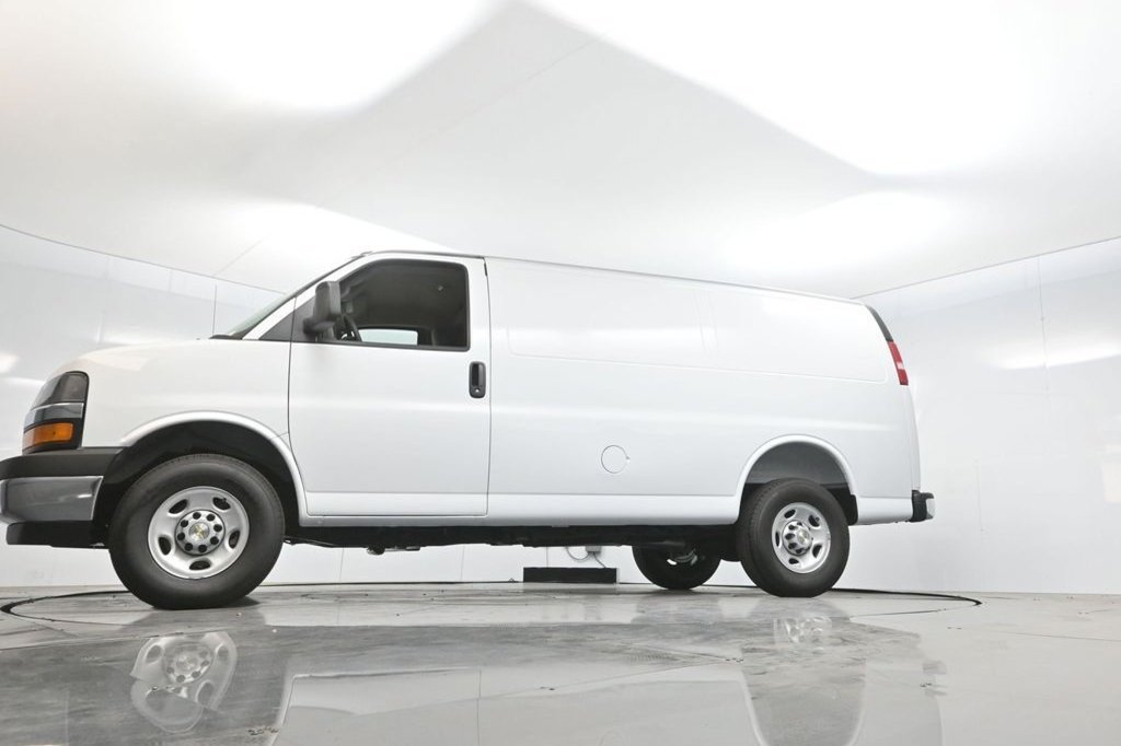 New 2025 Chevrolet Express 2500 w/ Driver Convenience Package RWD image 3