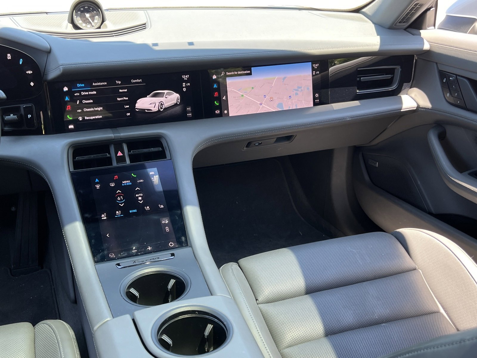 Certified 2022 Porsche Taycan 4S image 28