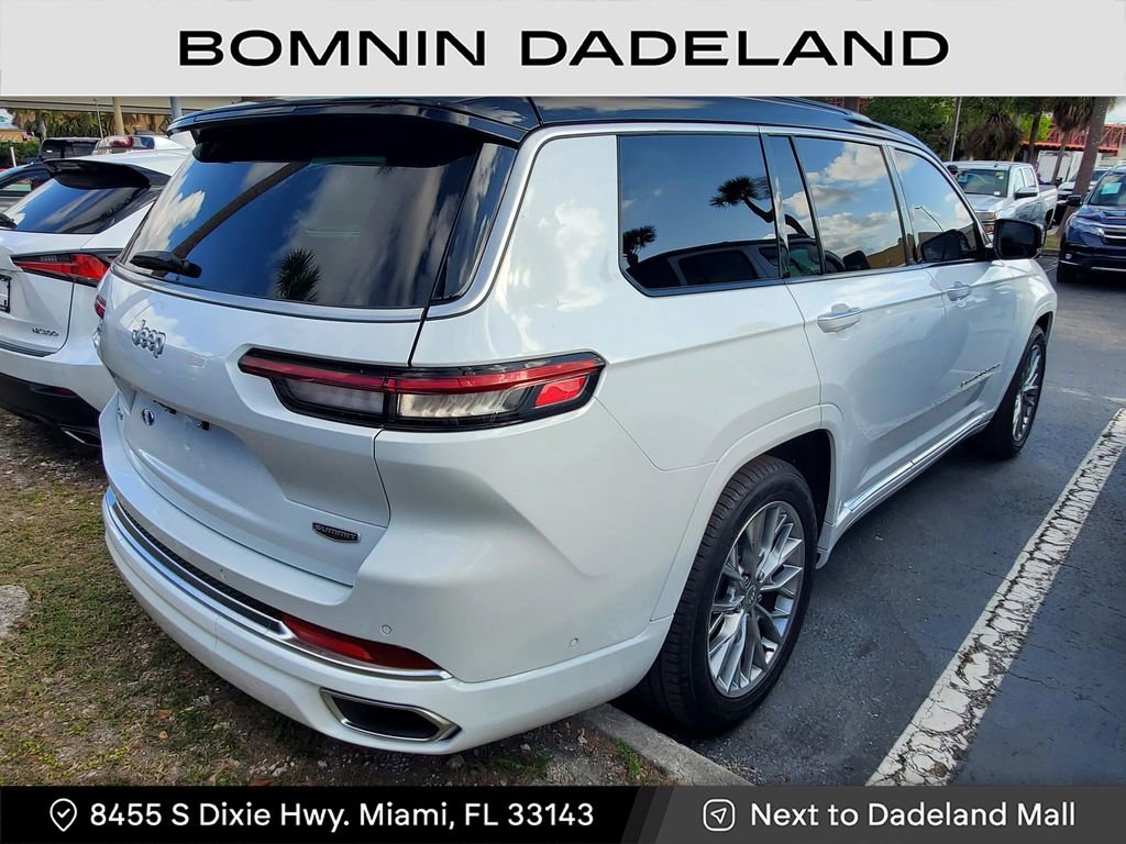 Used 2025 Jeep Grand Cherokee L Summit image 4