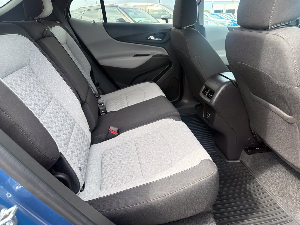 Used 2024 Chevrolet Equinox LS w/ LS Convenience Package AWD/4WD image 25
