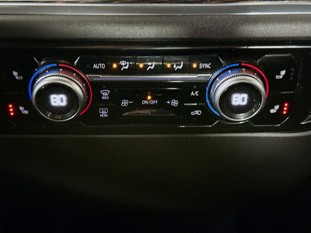 Used 2024 GMC Sierra 1500 Elevation image 16