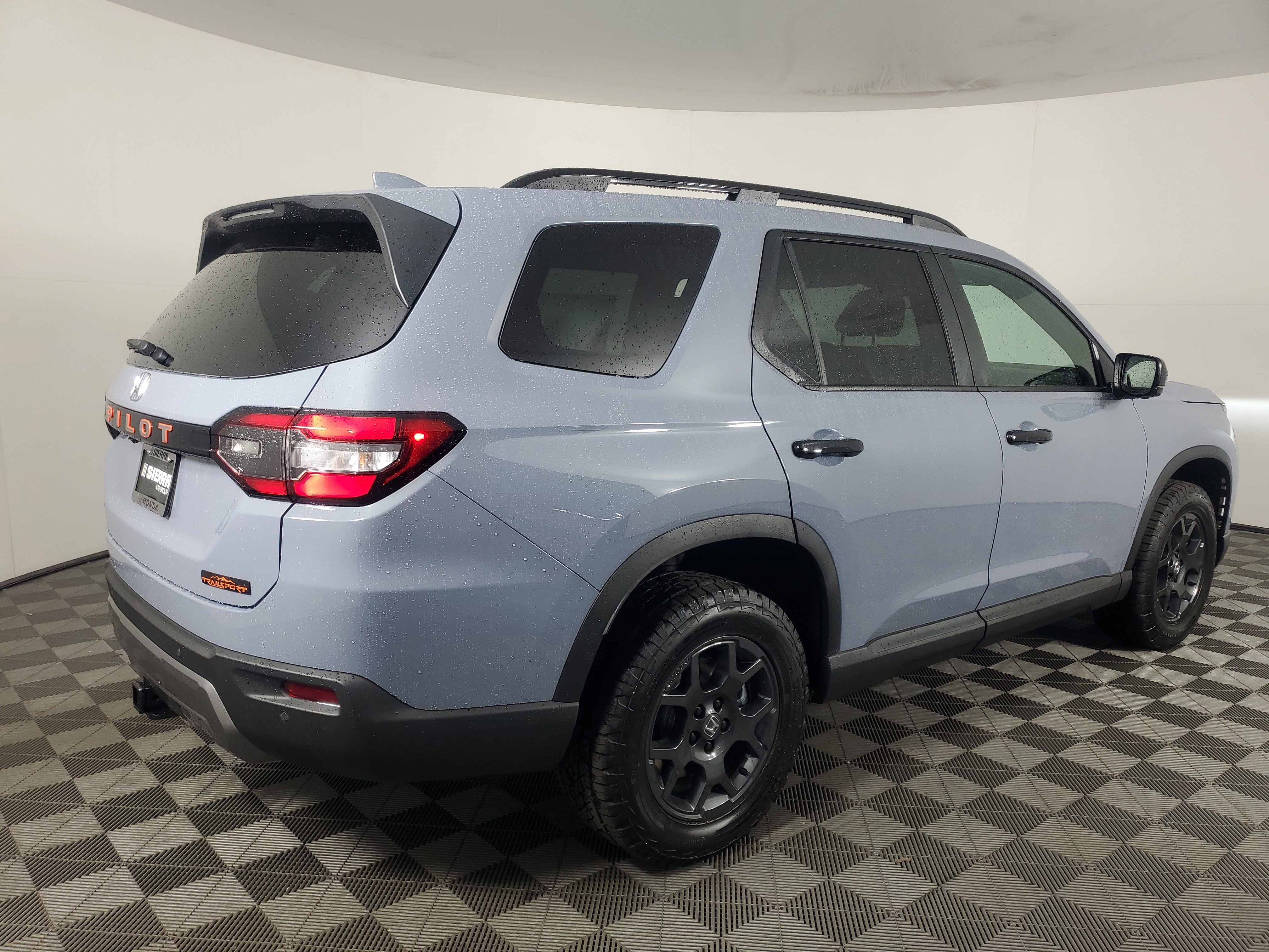 New 2026 Honda Pilot TrailSport image 4