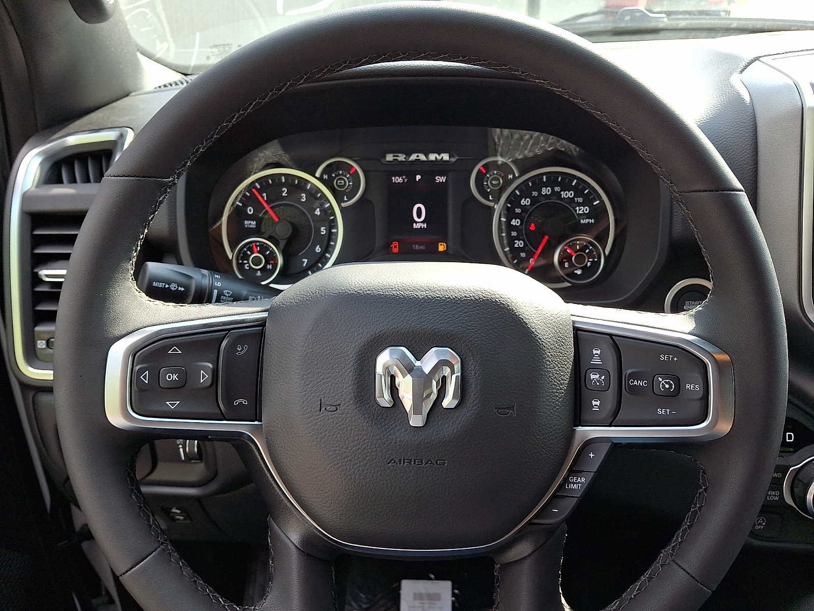 New 2026 RAM 1500 Big Horn AWD/4WD image 13