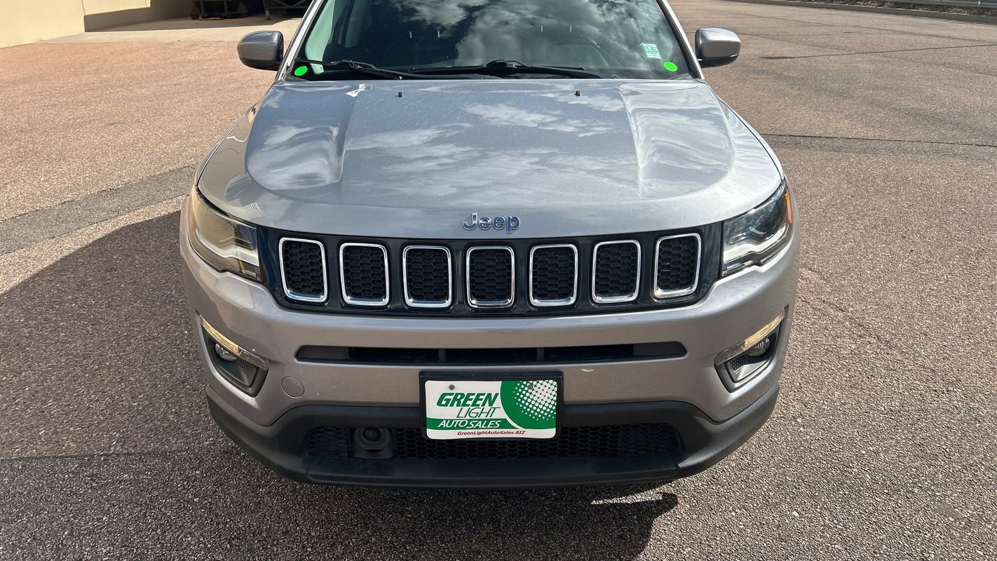 Used 2018 Jeep Compass Latitude w/ Popular Equipment Group image 17