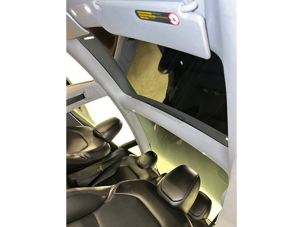 Used 2024 Tesla Model 3 Standard Range RWD image 39