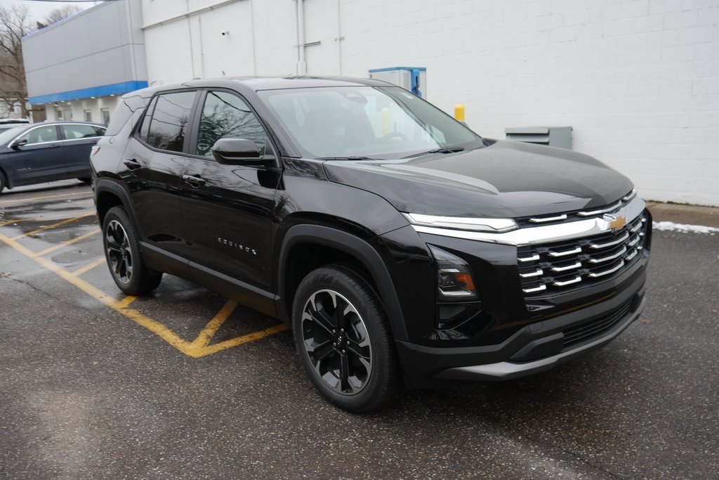 New 2026 Chevrolet Equinox LT w/ Convenience Package II image 2