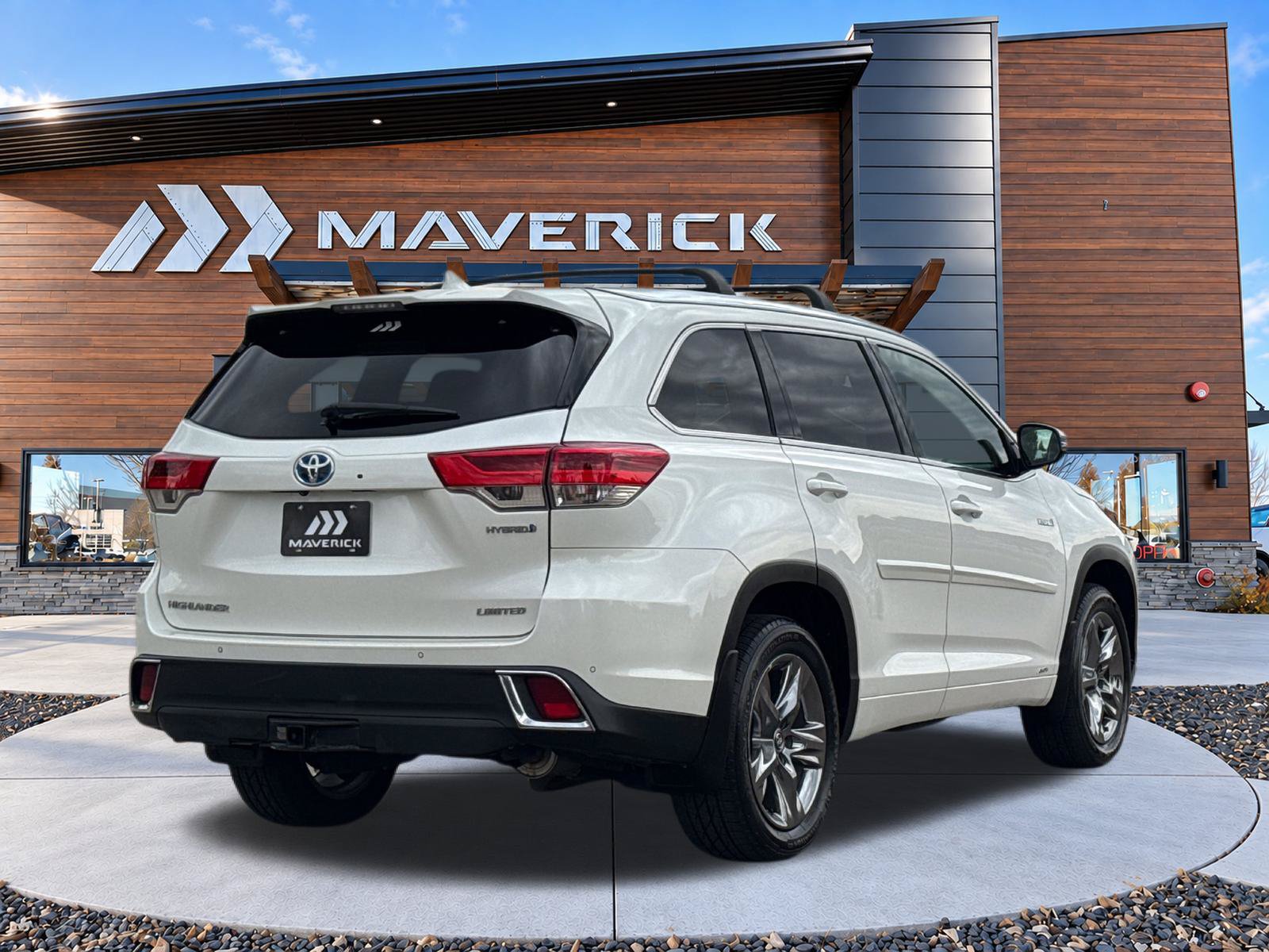 Used 2019 Toyota Highlander Limited Platinum AWD/4WD image 7