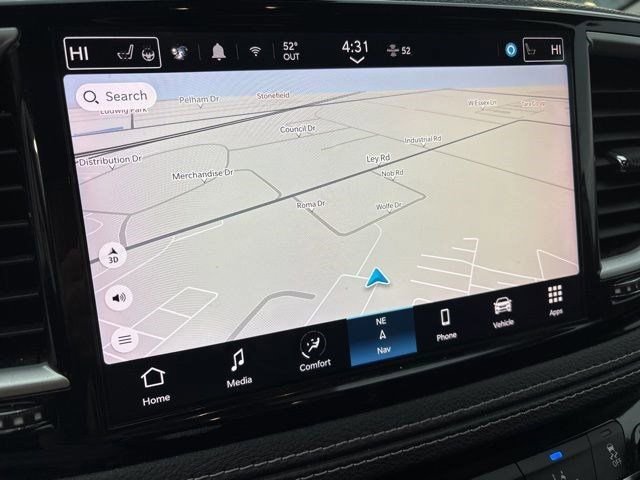 Used 2022 Chrysler Pacifica Touring-L w/ Uconnect Theater Family Group image 22