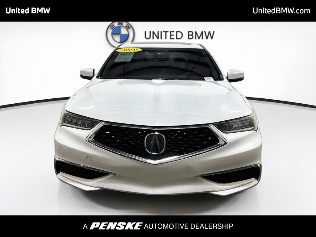 Used 2019 Acura TLX V6 FWD image 2