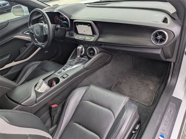 Used 2016 Chevrolet Camaro SS image 32