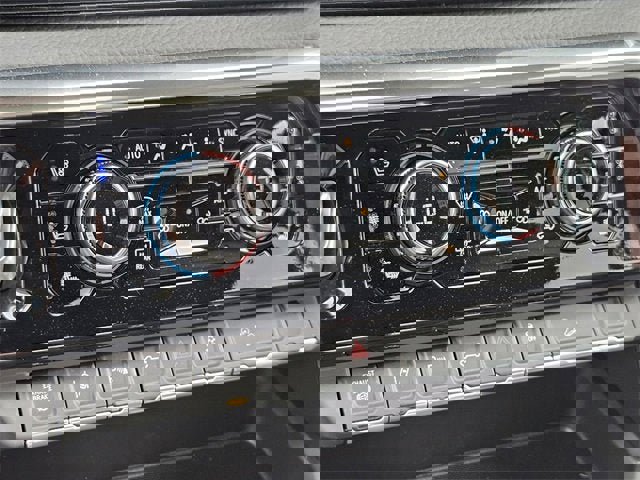 New 2025 GMC Sierra 2500 Denali w/ Denali Reserve Package image 19