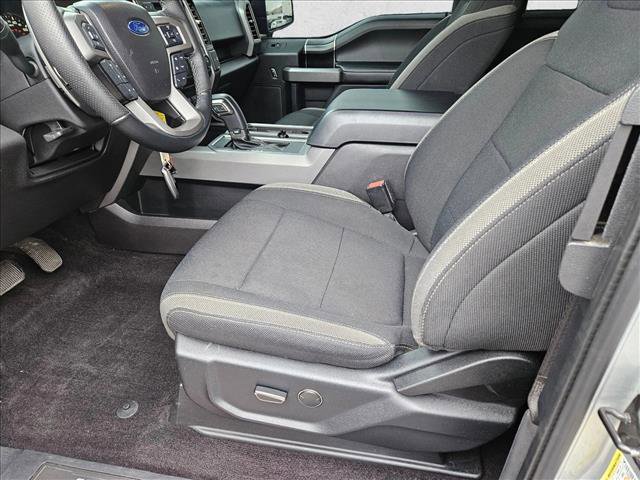 Used 2017 Ford F150 Raptor w/ Exterior Graphics Package image 15