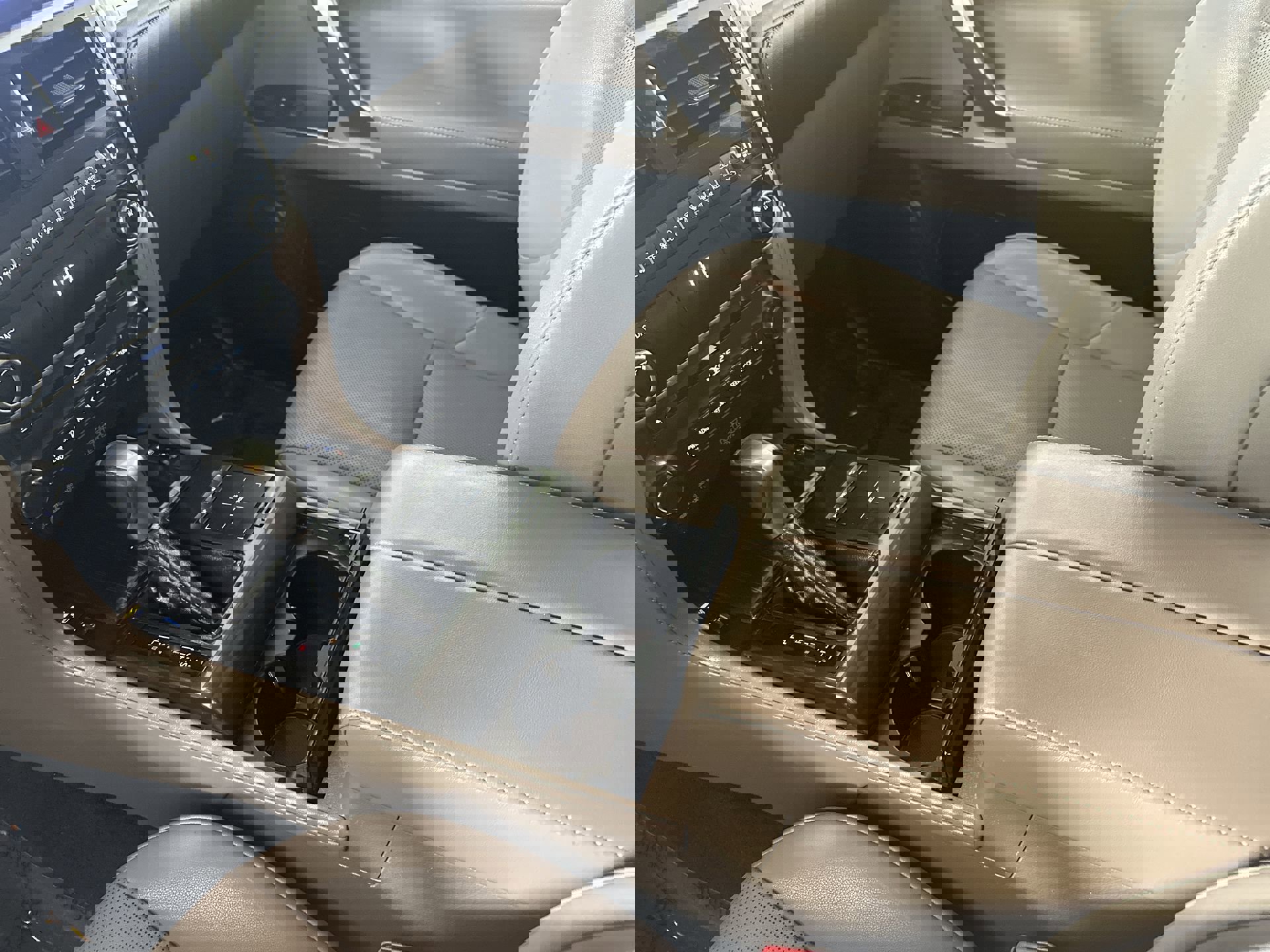 Used 2022 Lexus GX 460 Premium image 25