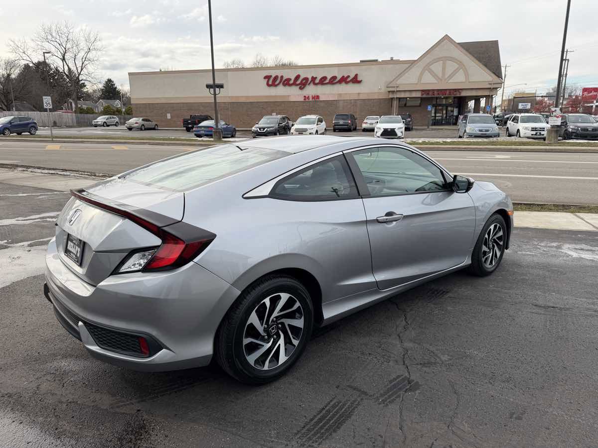 Used 2018 Honda Civic LX-P image 5