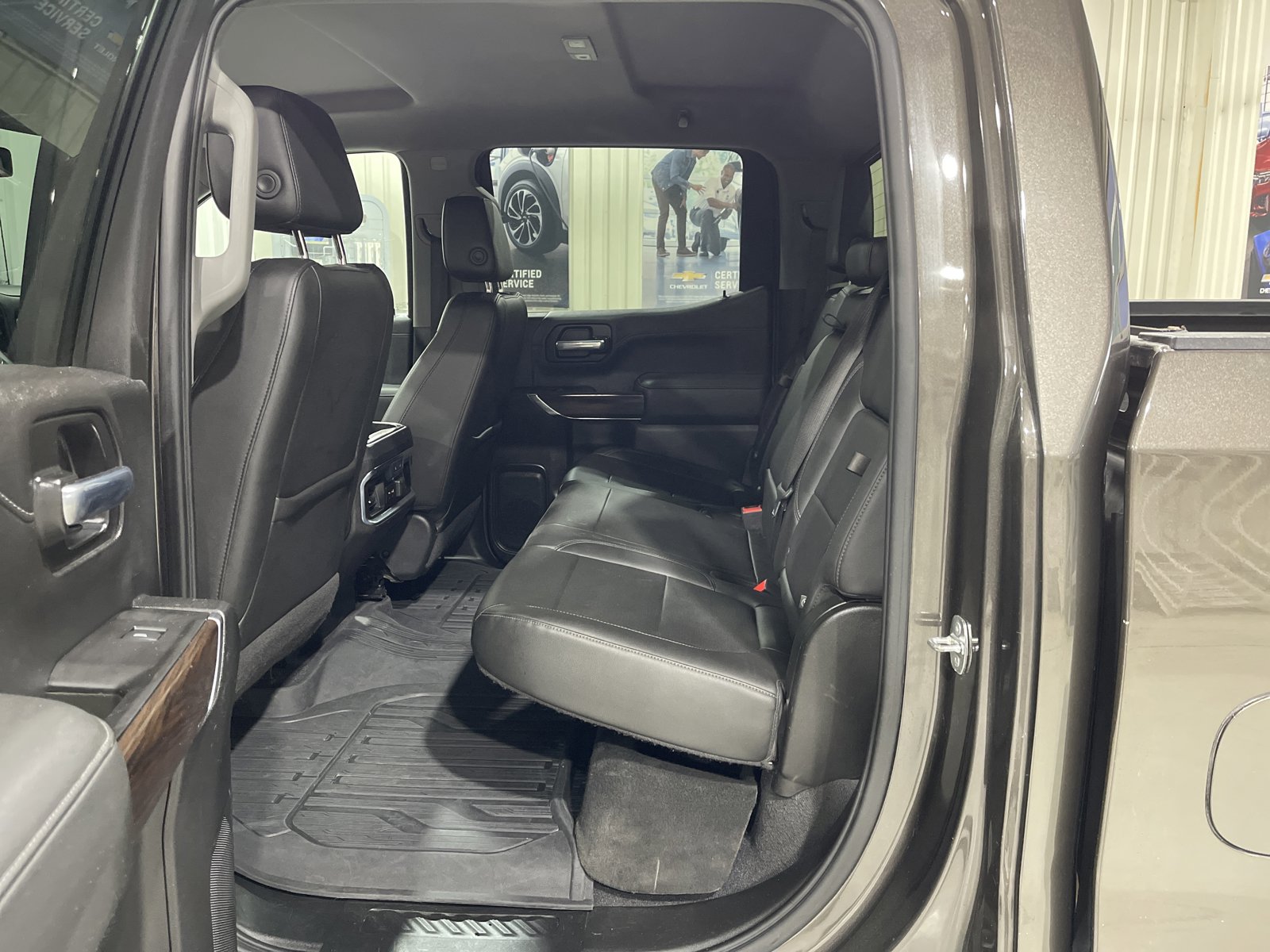 Used 2020 GMC Sierra 1500 SLT w/ SLT Premium Plus Package AWD/4WD image 12
