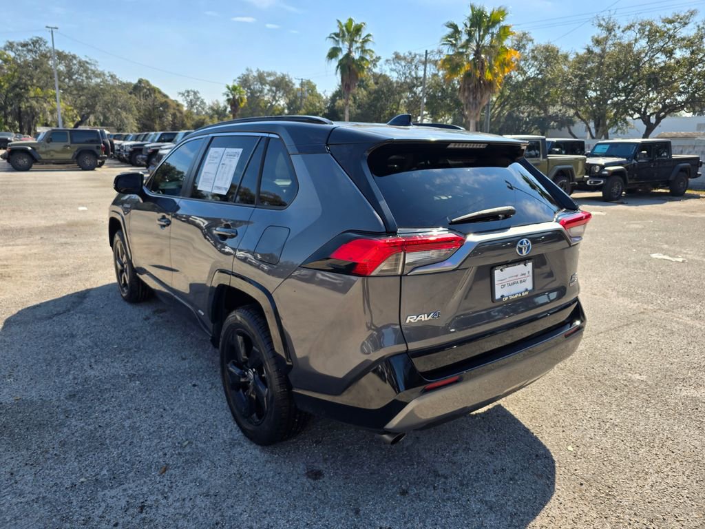 Used 2021 Toyota RAV4 XSE w/ XSE Grade Weather Package image 4