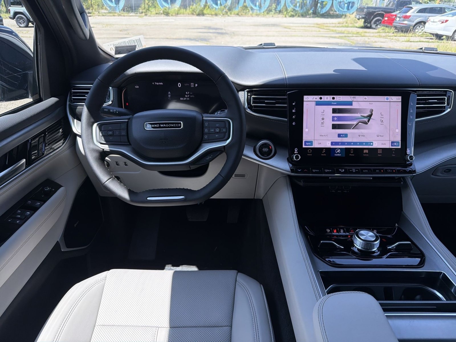 New 2026 Jeep Grand Wagoneer Limited AWD/4WD image 16