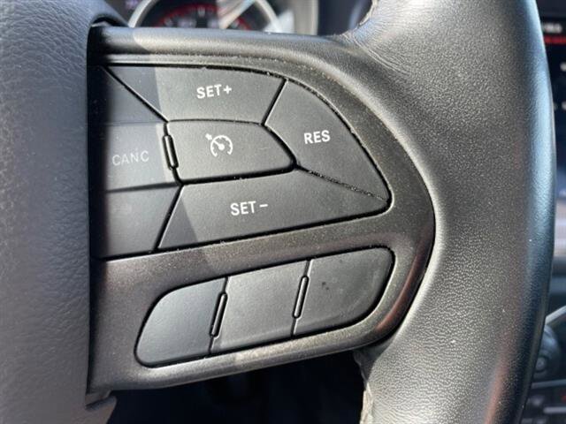 Used 2023 Dodge Charger SXT image 18