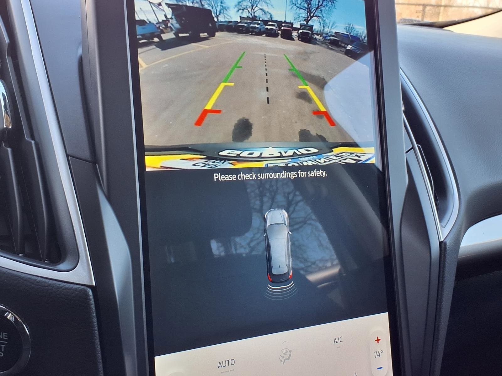 Used 2024 Ford Edge SEL w/ Convenience Package image 8