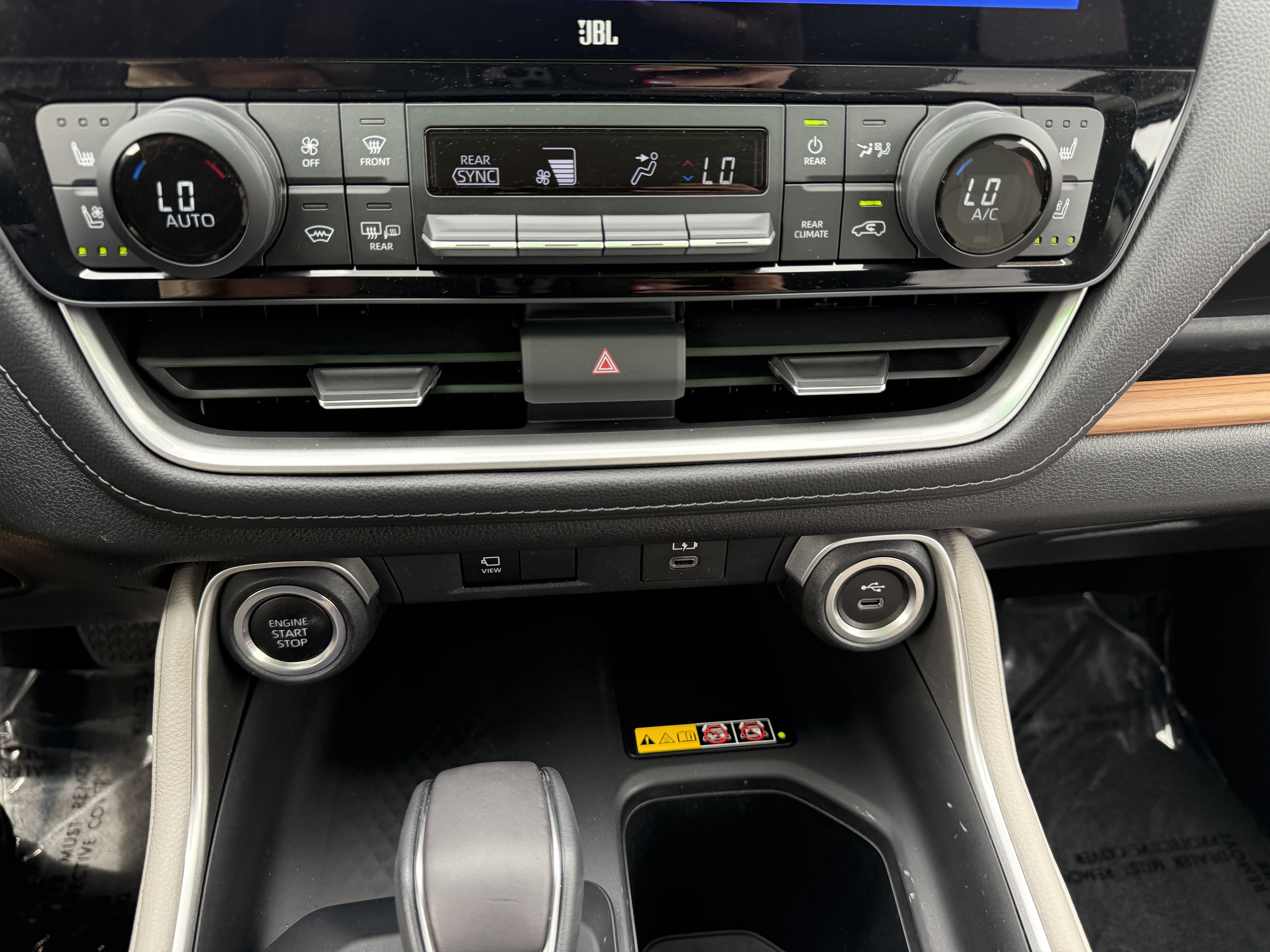 Certified 2024 Toyota Grand Highlander AWD image 27