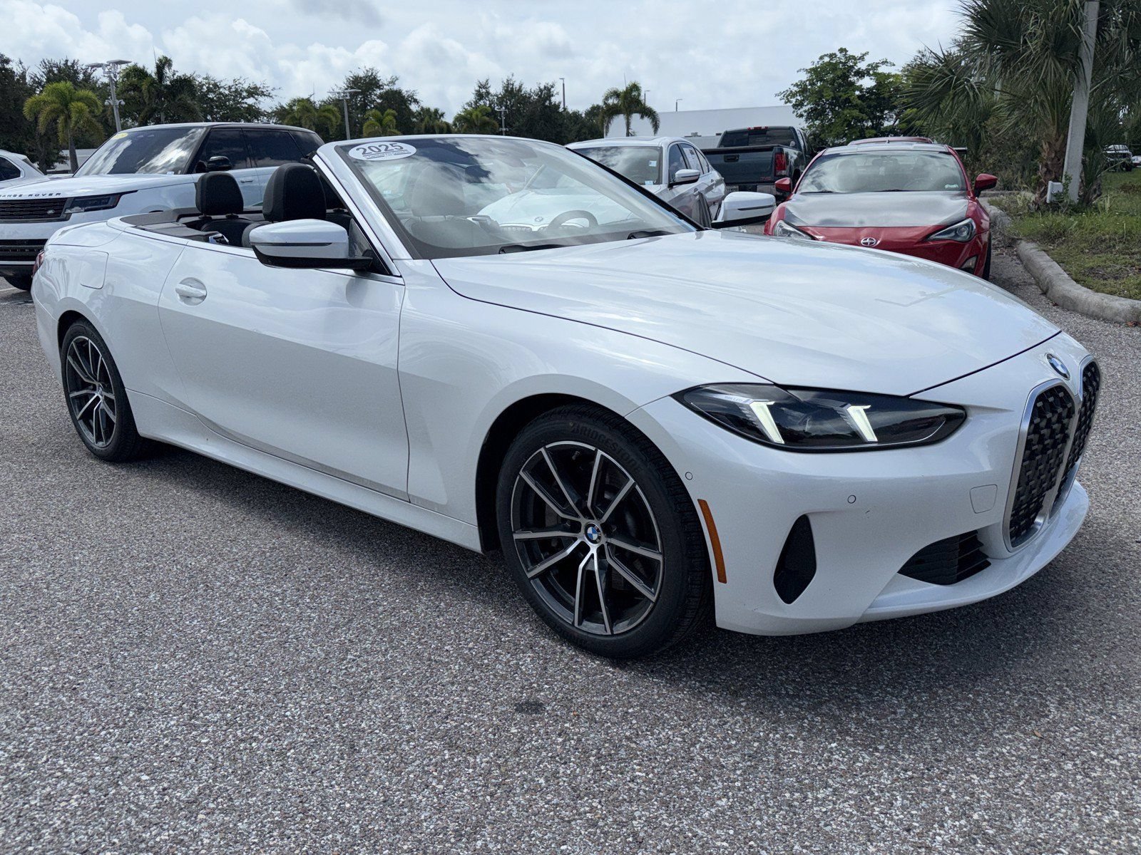 Certified 2025 BMW 430i Convertible RWD image 32