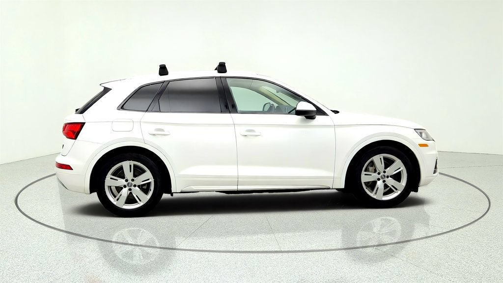 Used 2018 Audi Q5 2.0T Premium Plus w/ Premium Plus Package AWD/4WD image 4