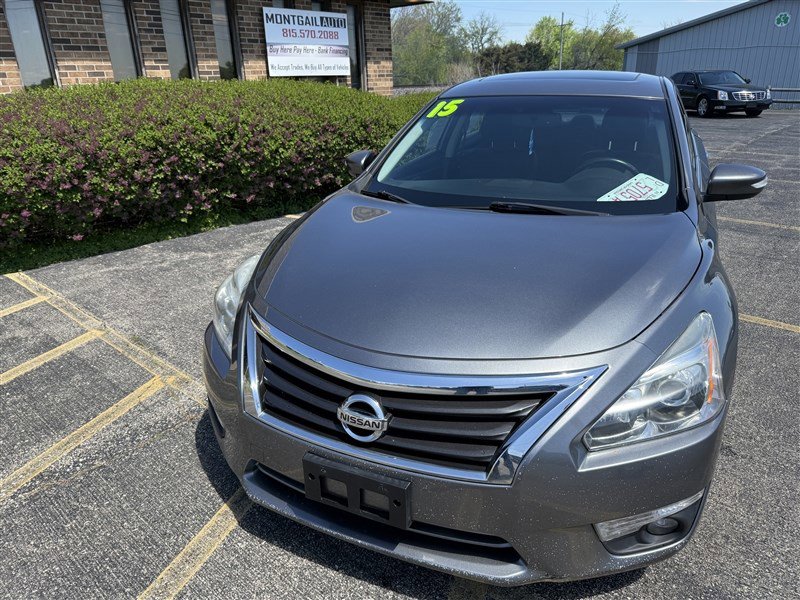 Used 2015 Nissan Altima 3.5 SL FWD image 2