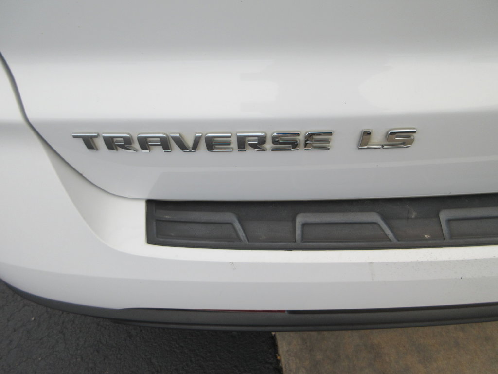 Certified 2017 Chevrolet Traverse LS FWD image 10