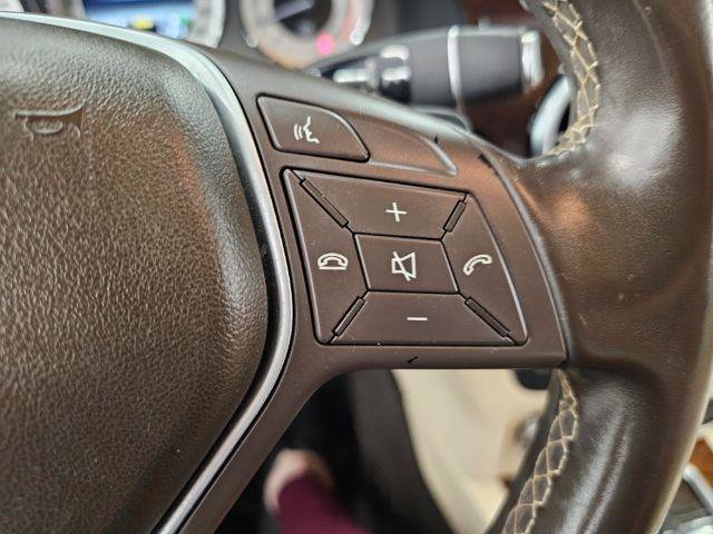 Used 2013 Mercedes-Benz GLK 350 2WD w/ Premium 1 Pkg image 16