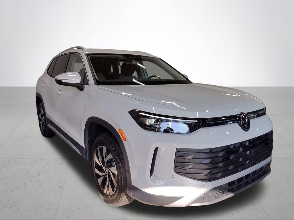 New 2025 Volkswagen Tiguan S image 4