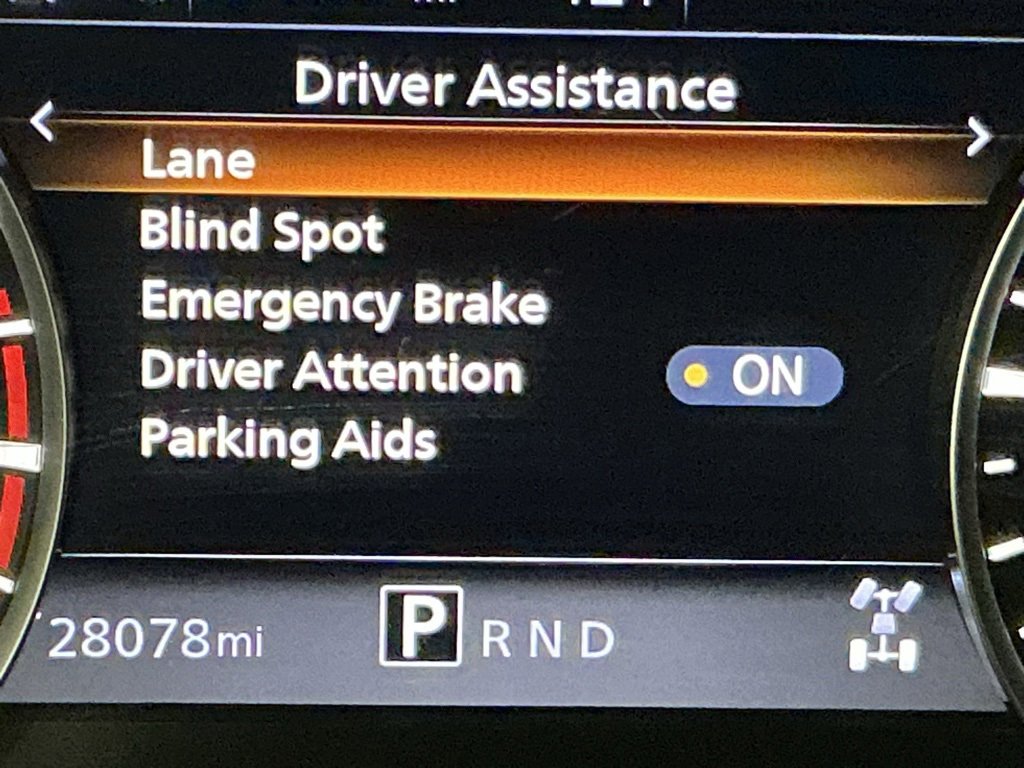 Used 2023 Nissan Titan SV w/ SV Convenience Package image 8