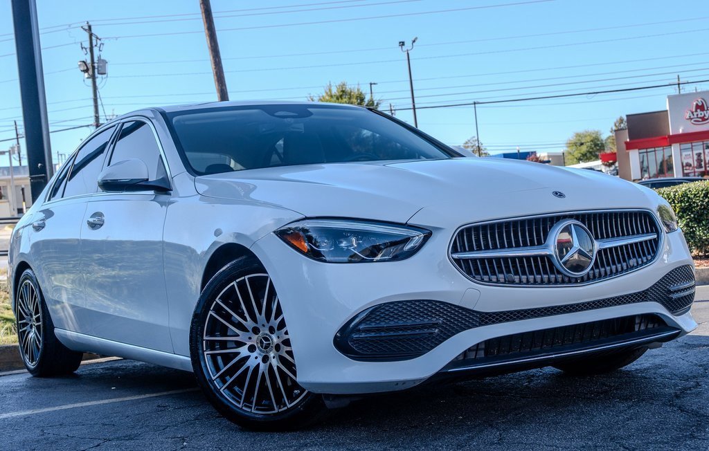 Used 2022 Mercedes-Benz C 300 Sedan image 3